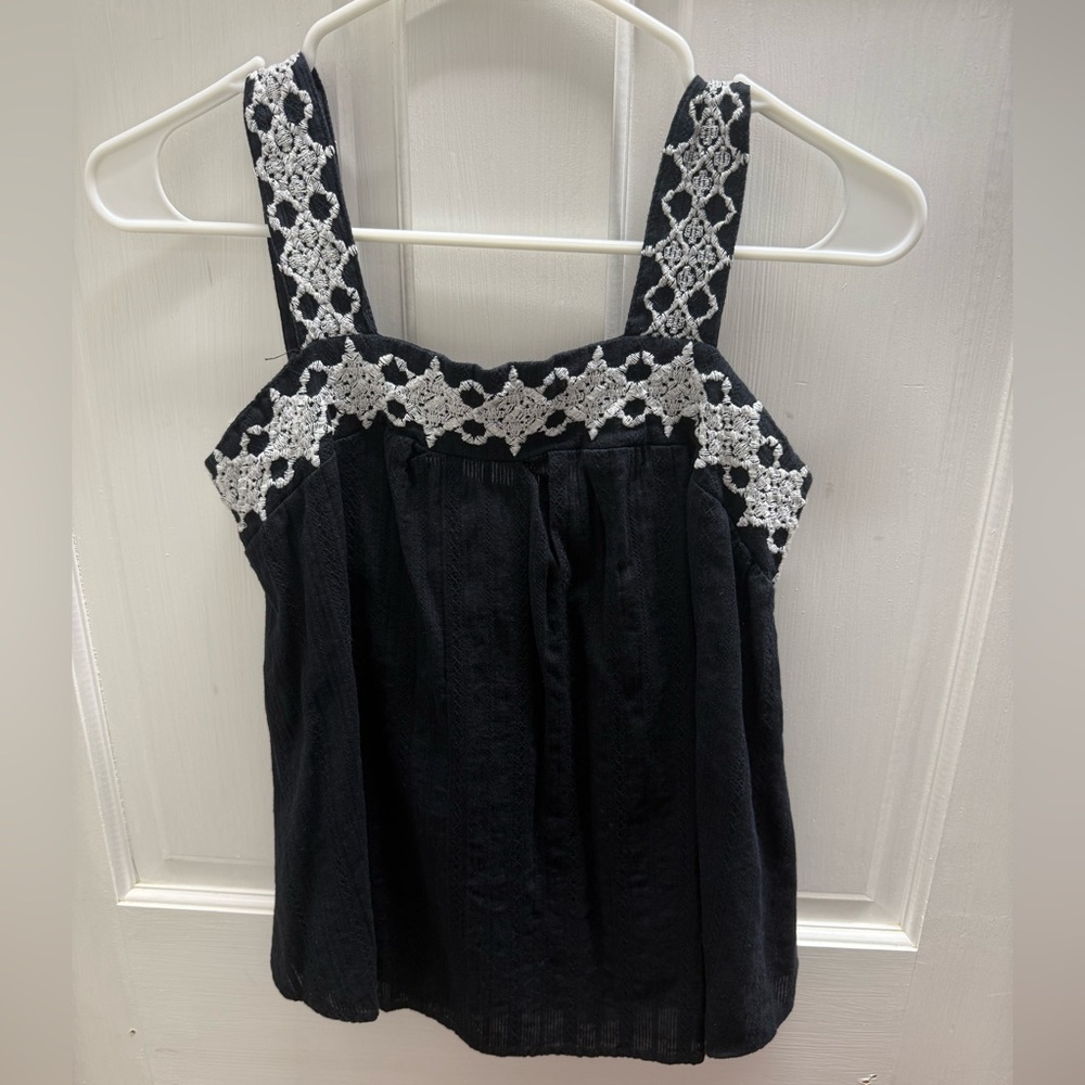 Universal Thread Black Camisole with White Lace Embroidered Deatailing
